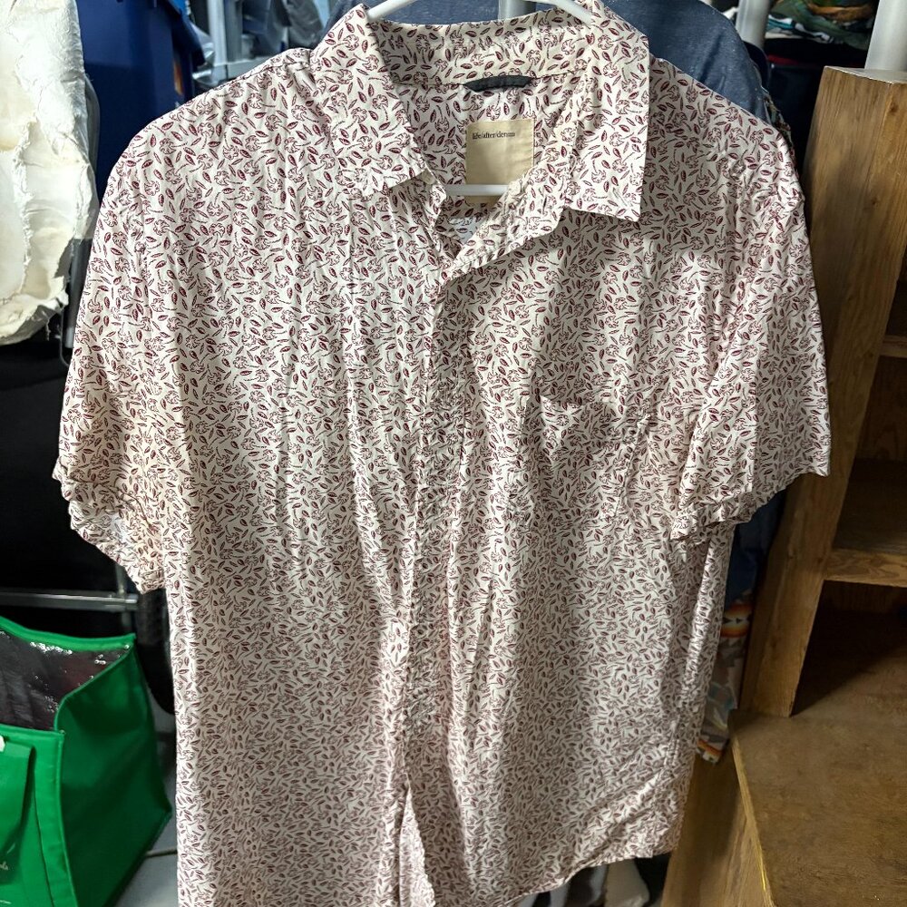 Life After Denim Short-Sleeve Button-Down Shirt, Size L